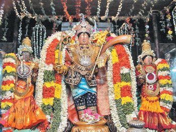 Kungumam magazine, Kungumam weekly magazine, Tamil Magazine 
Kungumam, Tamil magazine, Tamil weekly magazine, Weekly magazine