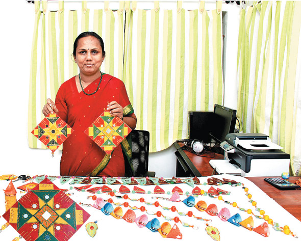 Kungumam magazine, Kungumam weekly magazine, Tamil Magazine 
Kungumam, Tamil magazine, Tamil weekly magazine, Weekly magazine