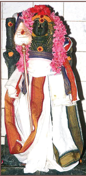 Kungumam
magazine, Kungumam weekly magazine, Tamil Magazine
Kungumam, Tamil magazine, Tamil weekly magazine, Weekly magazine