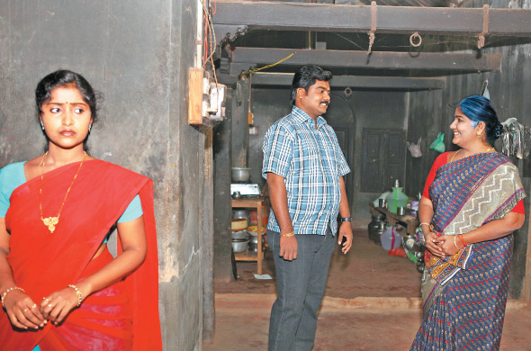 Kungumam magazine, Kungumam weekly magazine, Tamil Magazine 
Kungumam, Tamil magazine, Tamil weekly magazine, Weekly magazine